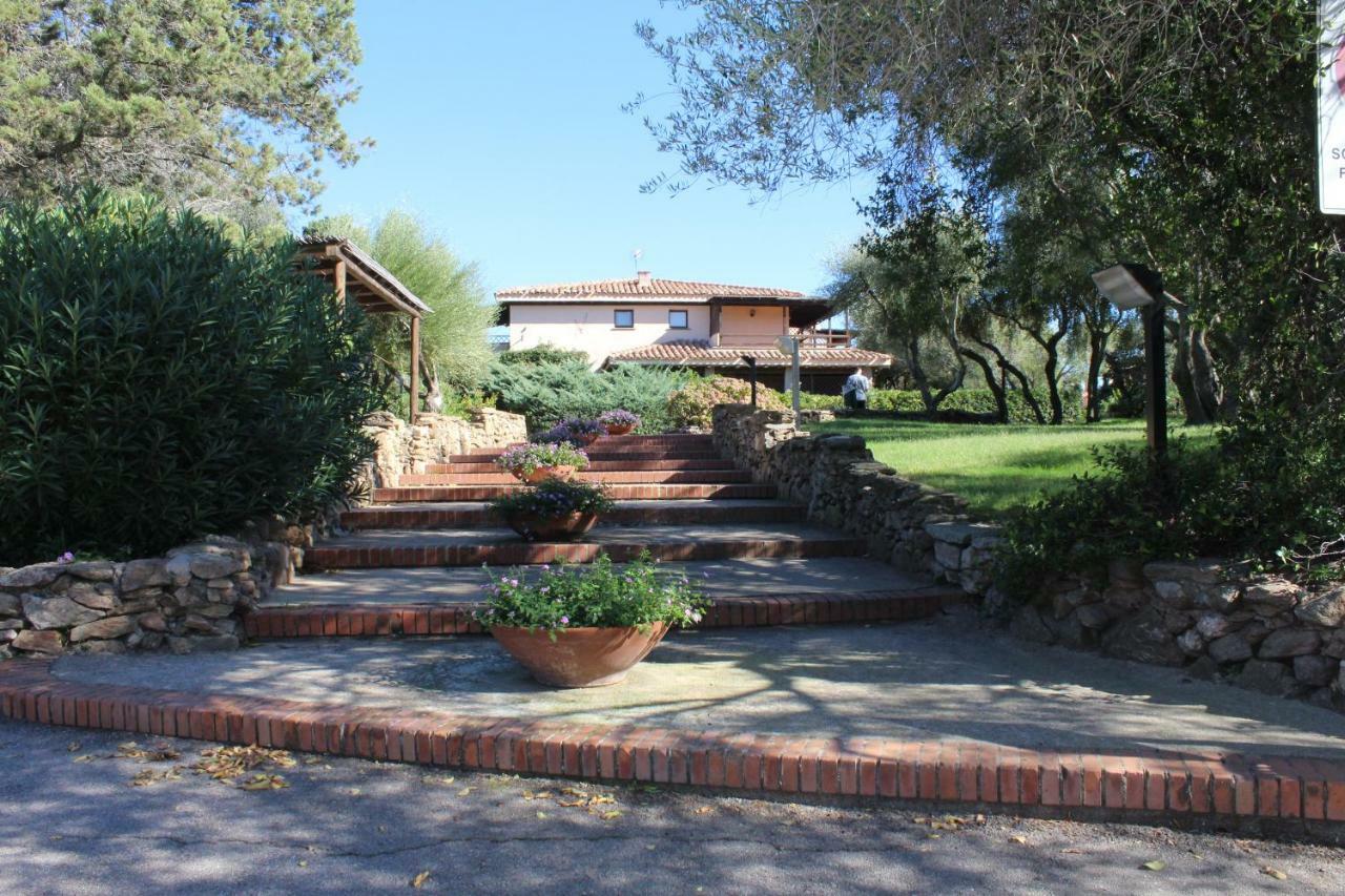 Casa Vacanze Il Cisto - Golfo Di Marinella Porto Rotondo Exterior foto